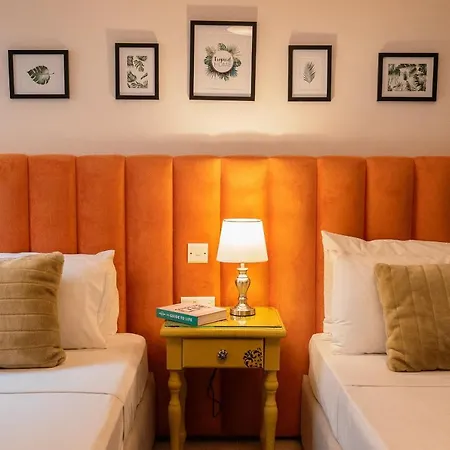 Live Like A Rockstar In Luxury * Siggiewi