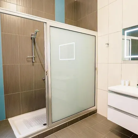 Vakantiehuis Live Like A Rockstar In Luxury Siggiewi